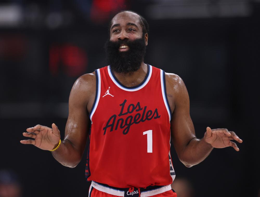 表现稳步提 表现稳步提