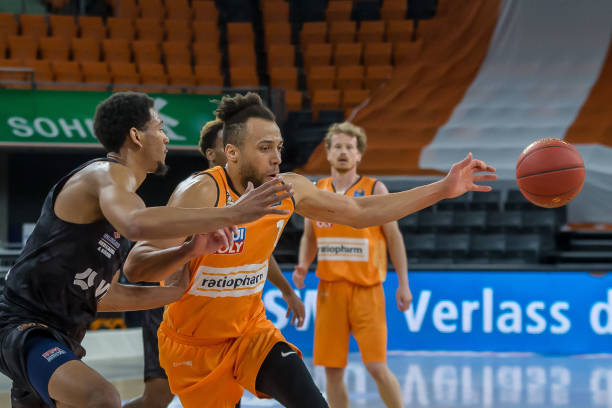 球的重要摇 球的重要摇