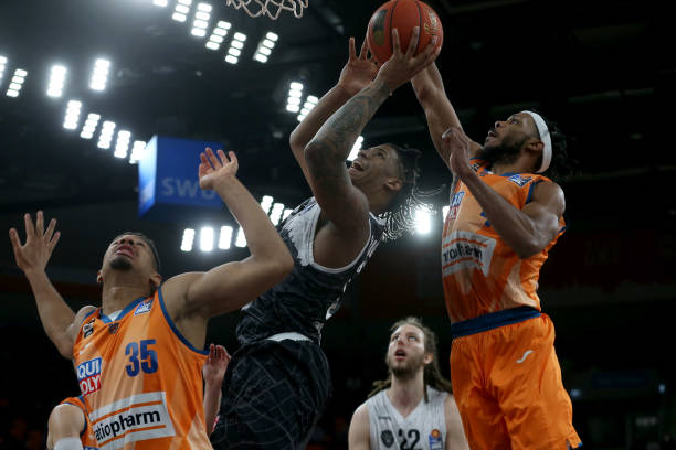 要的攻防支 要的攻防支