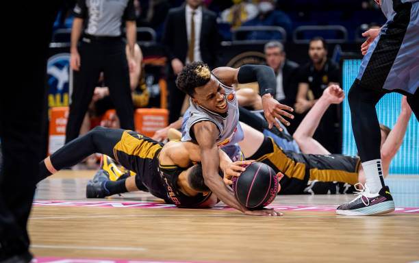 姆巴佩的战 姆巴佩的战