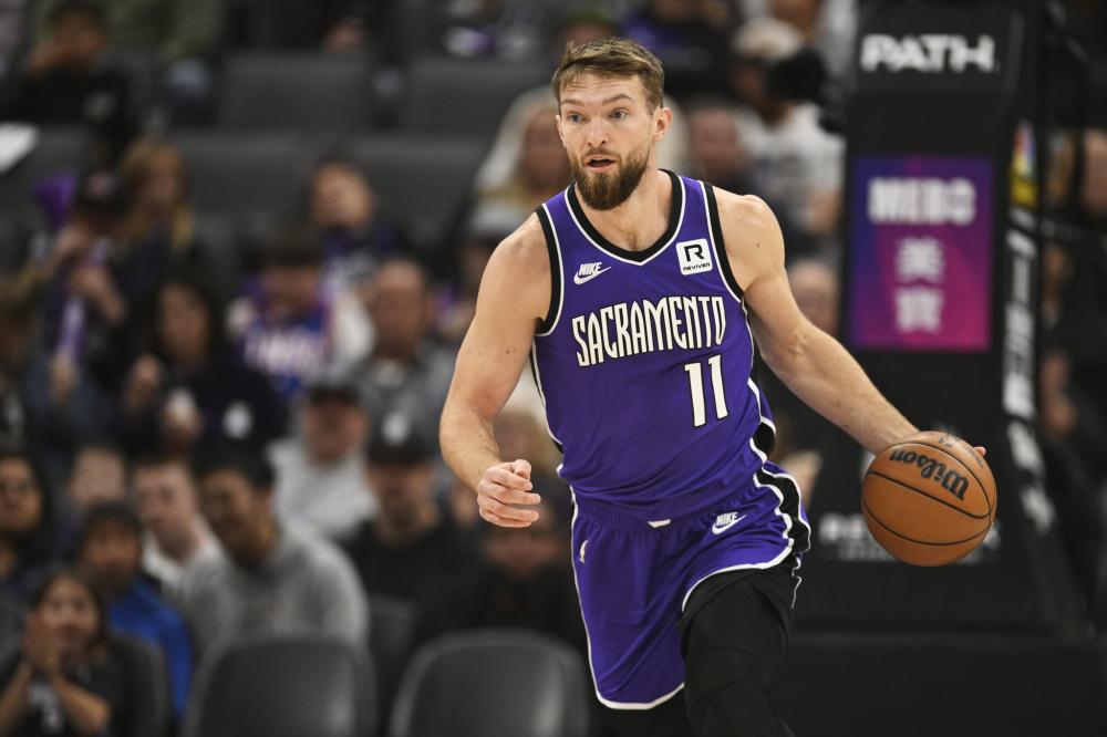 又领奖了，帕尔默当选PFA球迷票选英超9月最佳球员