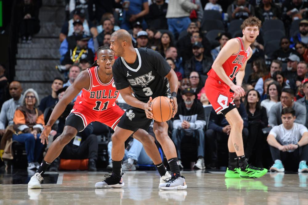 刘越：国安大比分输球短时间情绪打击大，但不会让塞蒂恩下课