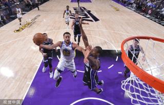 拉瑞安称《神界》战斗系统已超越《博德3》